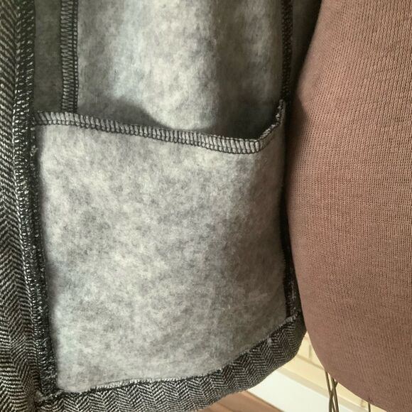 WOMAN’S Marc NY Jacket.  Size L - Picture 6 of 9